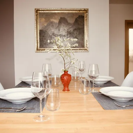 Casa Rehse: Modern With Self-check-in & Free Parking * Erfurt